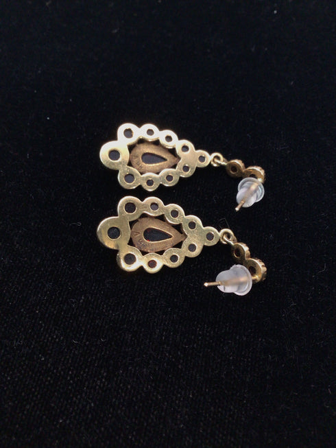 14k Gold Teardrop Garnet drop Earrings